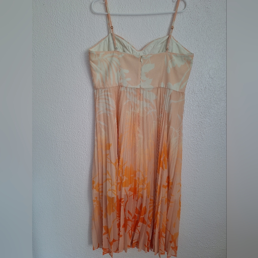 KAREN MILLEN Orange and White Sweetheart Midi Dress - Picture 3 of 9